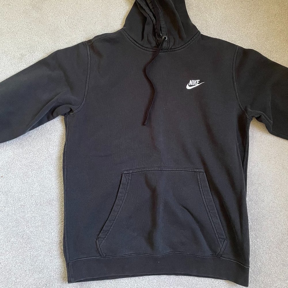 black nike hoodie